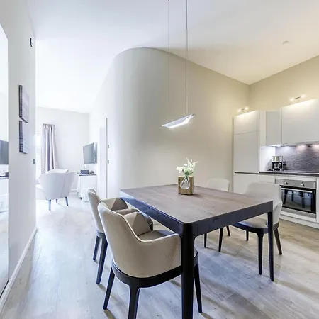 5 Sterne Humboldtsuite - Seefahrtschule * ווסטרו